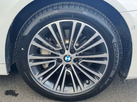 2021 BMW 5-Series - photo 13