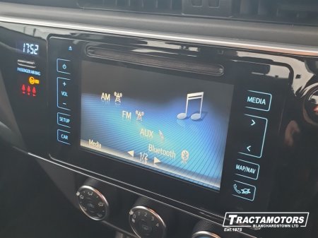 2017 Toyota Corolla - photo 16