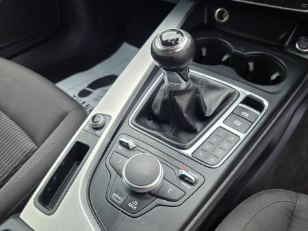 2016 Audi A4 - photo 16
