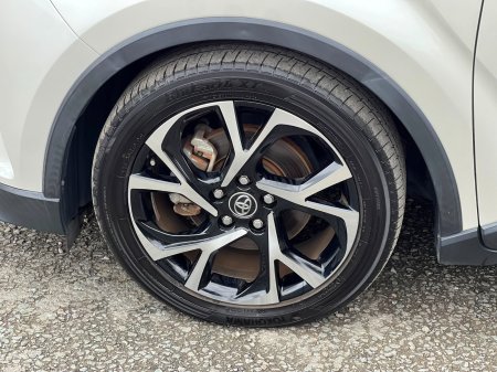 2017 Toyota C-HR - photo 12
