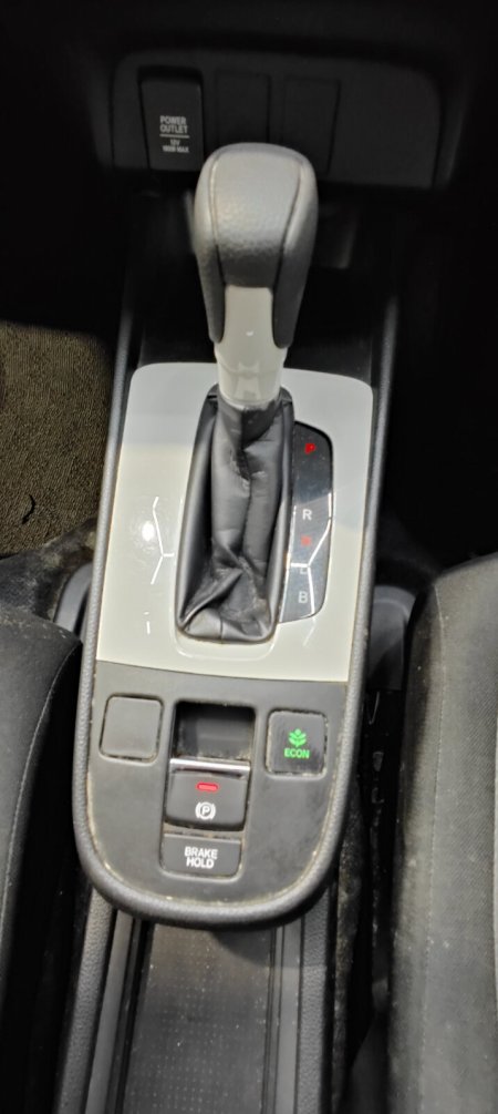 2020 Honda Fit - photo 24