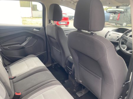 2017 Ford Kuga - photo 10