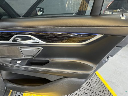 2021 BMW 7-Series - photo 17