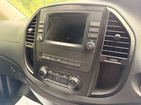 2021 Mercedes-Benz Vito - photo 16