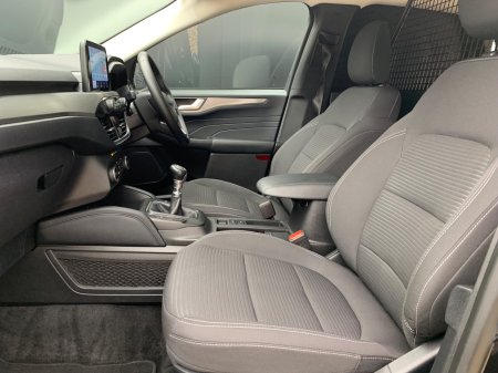 2022 Ford Kuga - photo 14