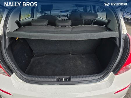 2014 Hyundai i20 - photo 8