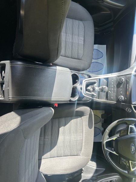 2016 Ford Galaxy - photo 18