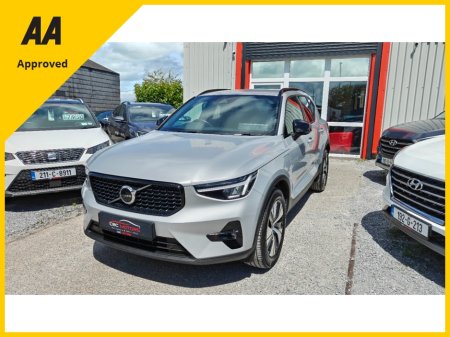 2023 Volvo XC40 - photo 7