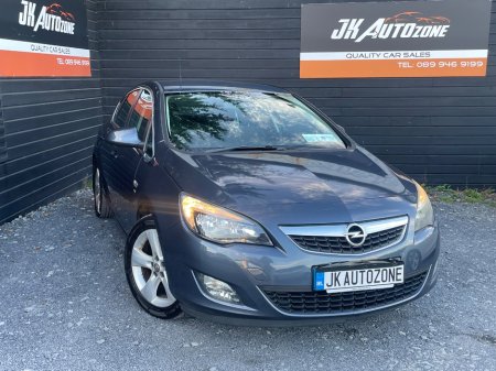 2010 Opel Astra SRI 1.4 I 100PS 5DR