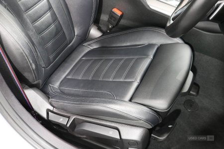 2024 BMW 3-Series - photo 22