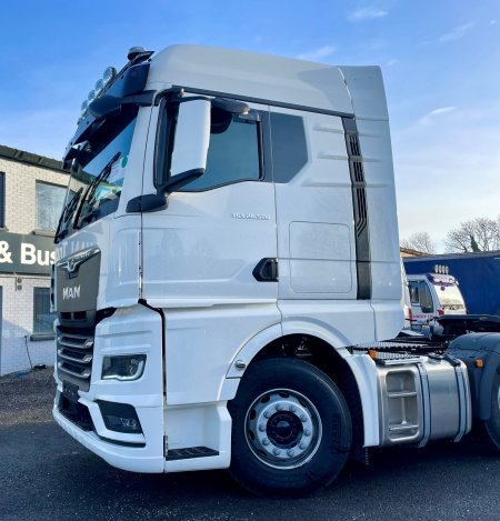 2025 MAN TGX - photo 2