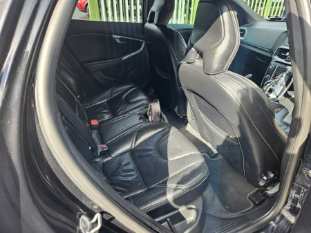 2014 Volvo V40 - photo 13