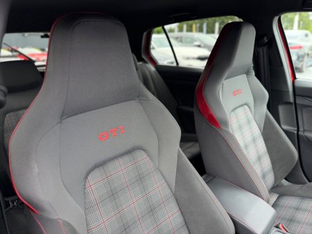 2023 Volkswagen Golf - photo 16