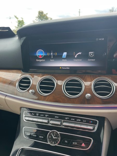 2018 Mercedes-Benz E-Class - photo 14