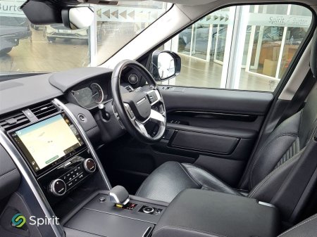 2022 Land Rover Discovery - photo 3