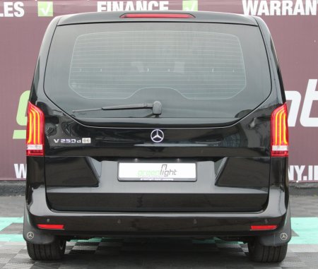 2016 Mercedes-Benz V-Class - photo 15