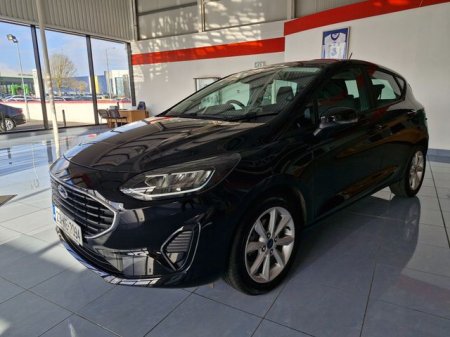 2023 Ford Fiesta - photo 2