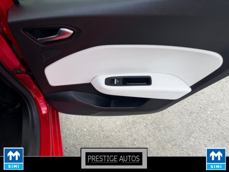 2021 Renault Clio - photo 28