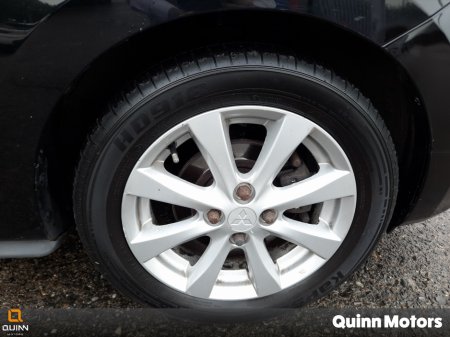 2013 Mitsubishi Space Star - photo 6