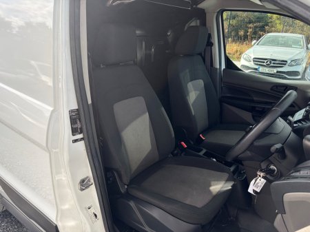 2019 Ford Transit - photo 11