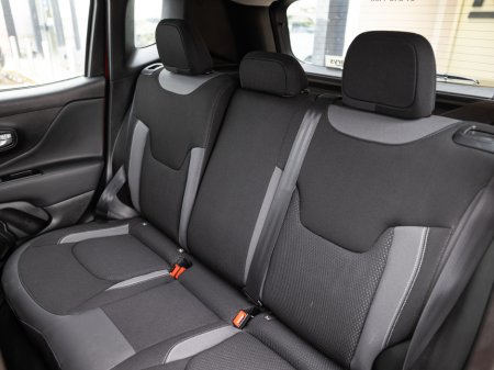 2024 Jeep Renegade - photo 19