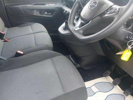 2020 Opel Combo - photo 13