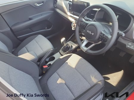 2026 Kia Stonic - photo 7