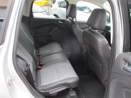 2017 Ford Kuga - photo 10