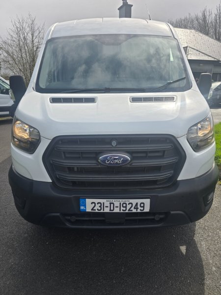 2023 Ford Transit - photo 2