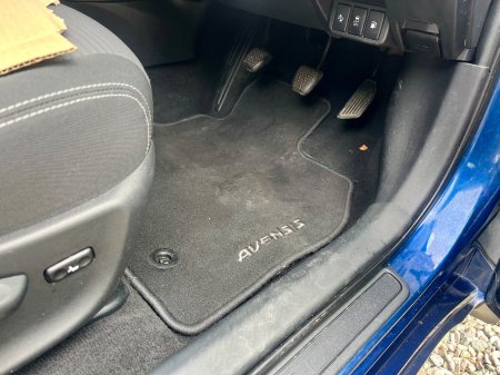 2016 Toyota Avensis - photo 8
