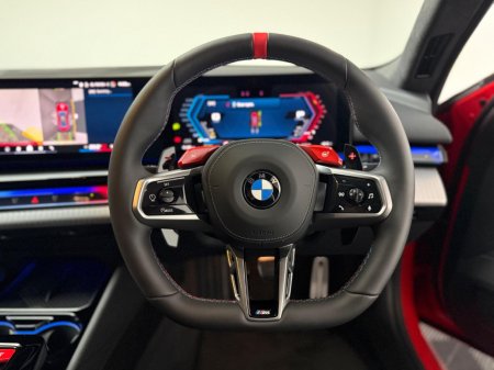 2025 BMW M5 - photo 23