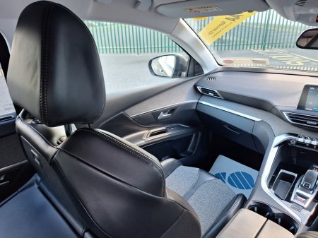 2018 Peugeot 5008 - photo 33