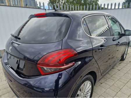 2019 Peugeot 208 - photo 11