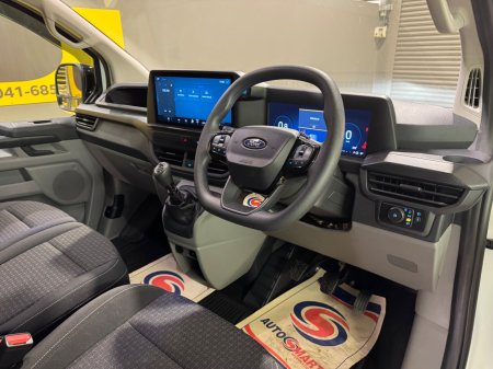 2025 Ford Transit Custom - photo 10