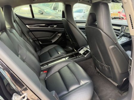 2015 Porsche Panamera - photo 13