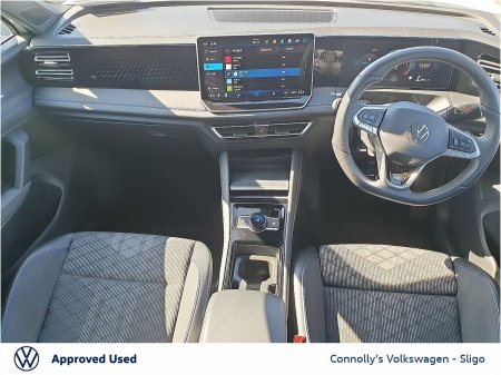 2024 Volkswagen Tiguan - photo 2