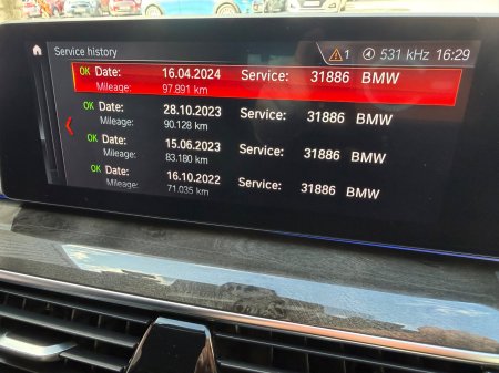 2018 BMW 5-Series - photo 30