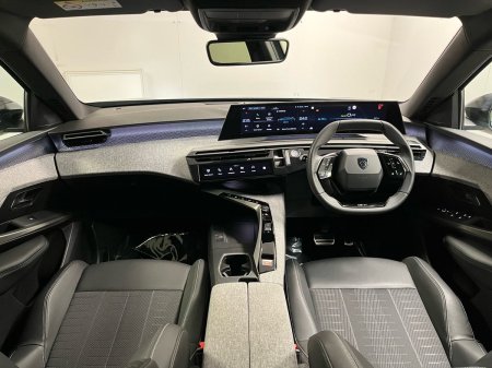 2025 Peugeot 5008 - photo 2