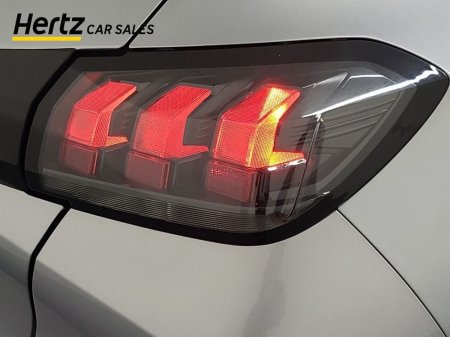 2023 Peugeot 208 - photo 8