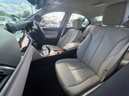 2017 BMW 3-Series - photo 30