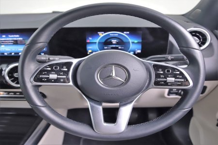 2022 Mercedes-Benz GLA - photo 17