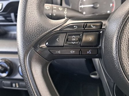 2021 Toyota Yaris - photo 18