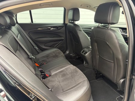2022 Opel Insignia - photo 11