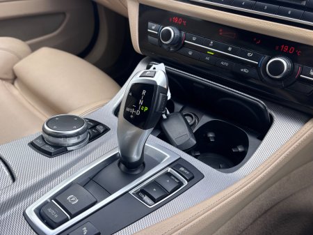 2016 BMW 5-Series - photo 11