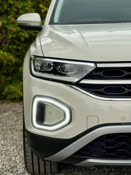 2023 Volkswagen T-Roc - photo 6