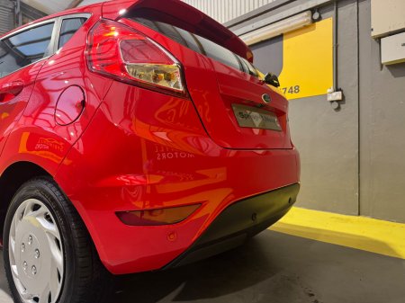 2015 Ford Fiesta - photo 15