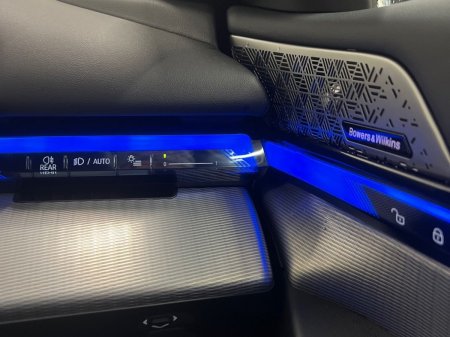 2025 BMW i5 - photo 25