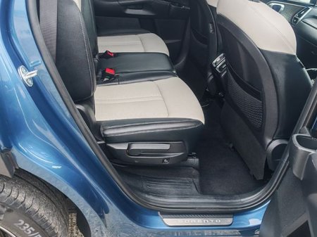 2023 Kia Sorento - photo 13