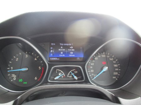 2016 Ford Focus - photo 2
