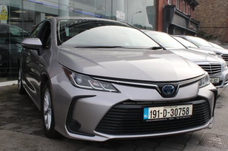 2019 Toyota Corolla 1.8 Hybrid Aura Saloon